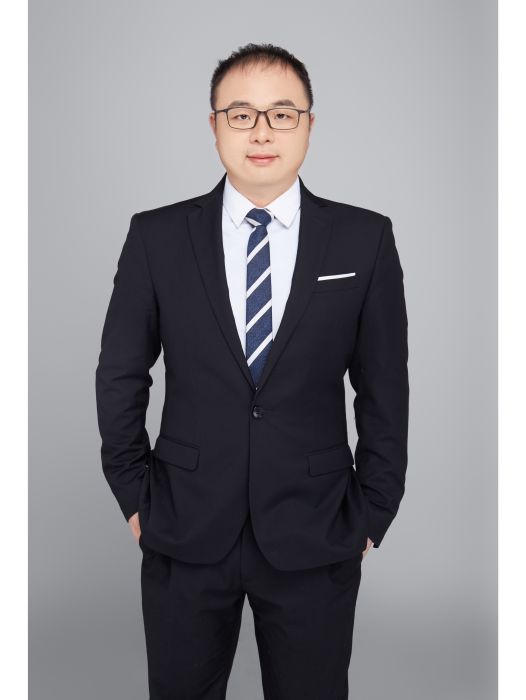 容明強