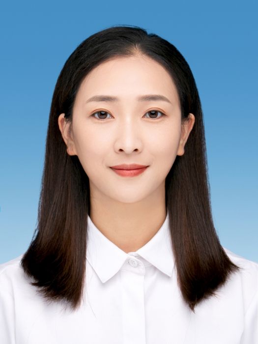 張娜(浙江省舟山市定海區審計局黨組成員、總審計師) 張娜(浙江省舟山市定海區審計局黨組成員、總審計師)