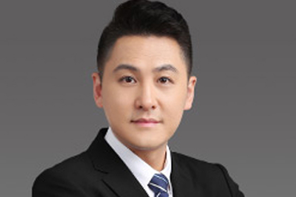 李大鵬(西安葉子醫療美容醫院執業醫師) 李大鵬(西安葉子醫療美容醫院執業醫師)
