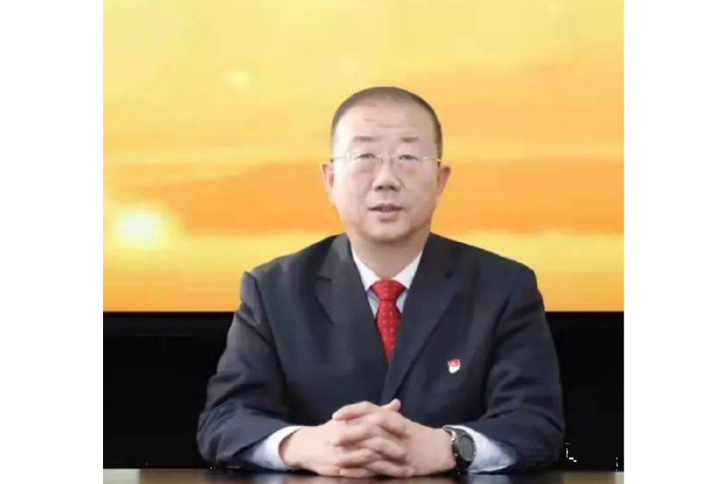 王長存(北京市順義區楊鎮第一中學黨委書記、校長) 王長存(北京市順義區楊鎮第一中學黨委書記、校長)