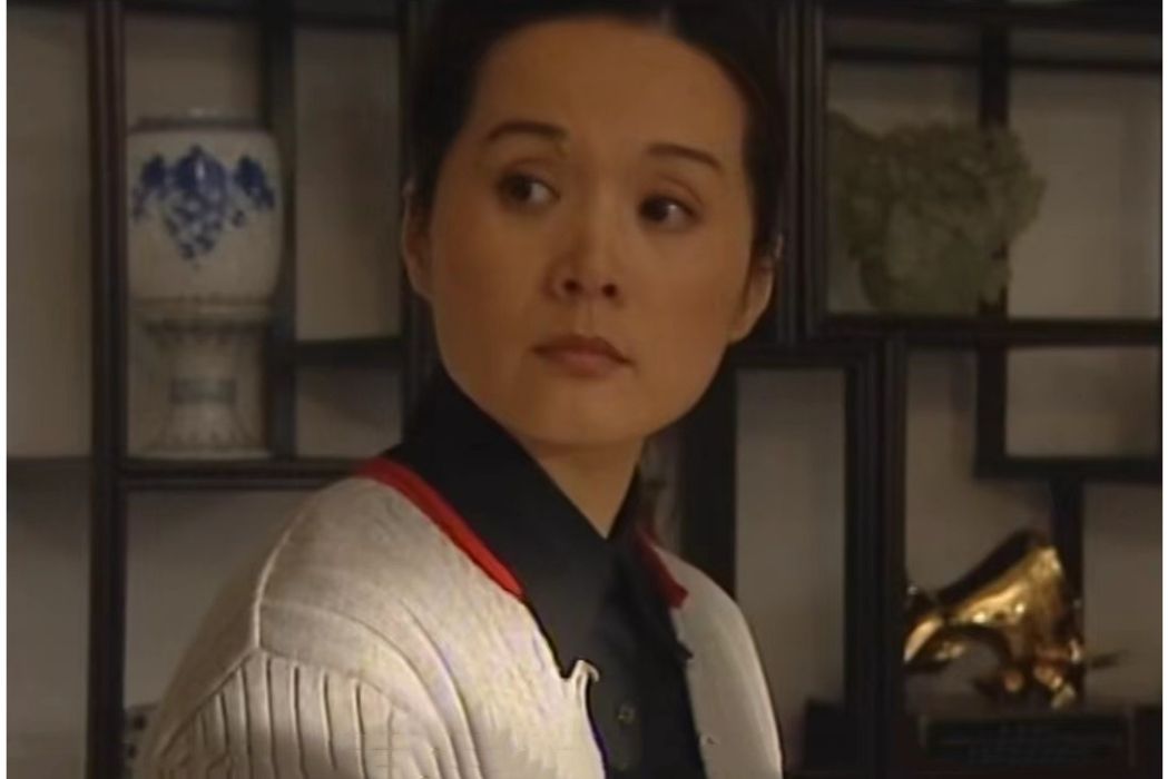 修小眉 修小眉