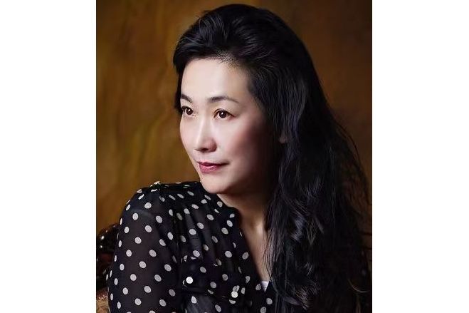 張馨文(畫家、中國美術家協會會員) 張馨文(畫家、中國美術家協會會員)
