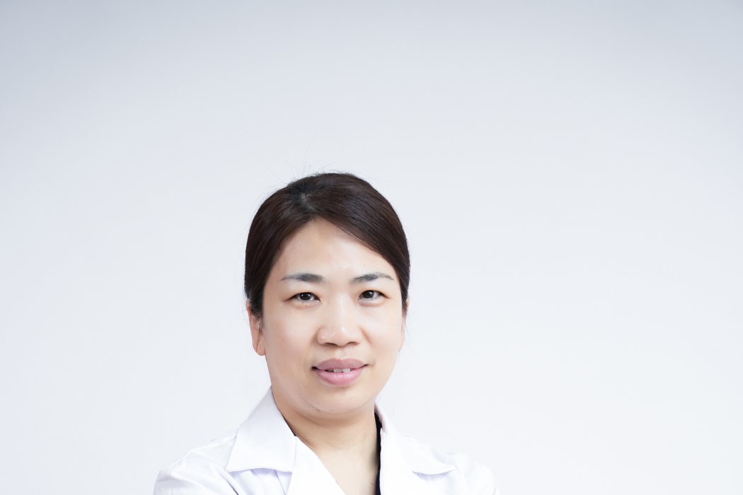 陳維(重慶五洲婦兒醫院生殖不孕科主任醫師) 陳維(重慶五洲婦兒醫院生殖不孕科主任醫師)