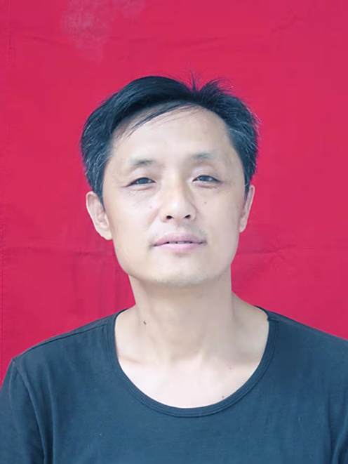 於彬(河南省南陽市宛城區商務局黨組成員、副局長) 於彬(河南省南陽市宛城區商務局黨組成員、副局長)