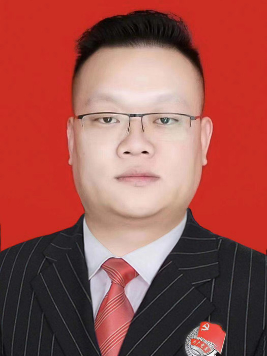 李勝偉(董事長,包頭豫商聯合會黨委書記) 李勝偉(董事長,包頭豫商聯合會黨委書記)