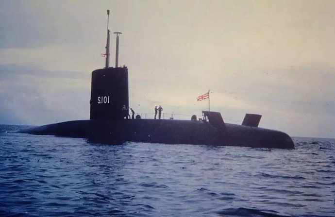無畏號核潛艇