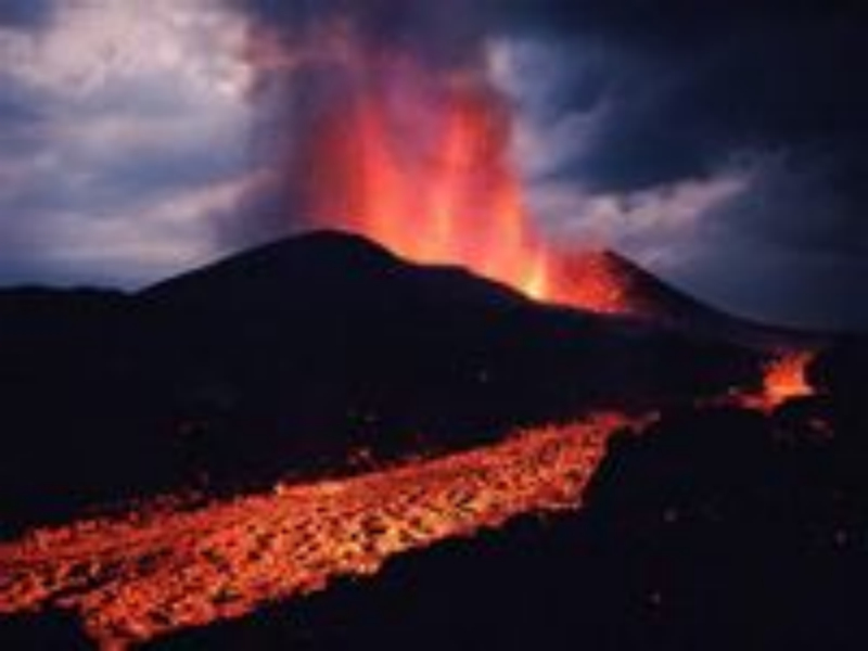 培雷型火山噴發