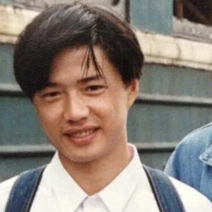 段奕宏