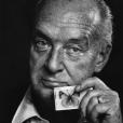 弗拉基米爾·納博科夫(Vladimir nabokov) 弗拉基米爾·納博科夫(Vladimir nabokov)