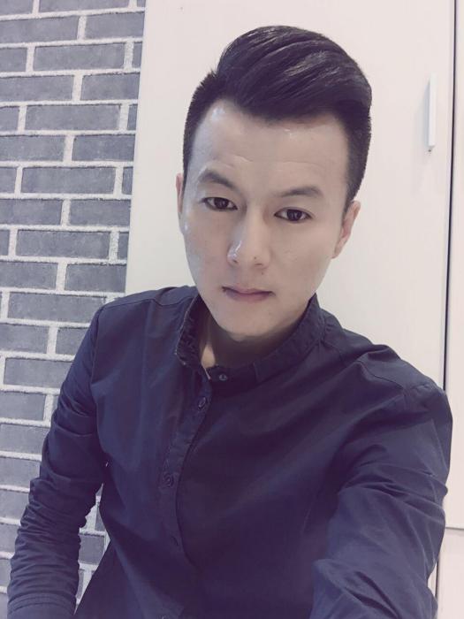 滕曉偉 滕曉偉