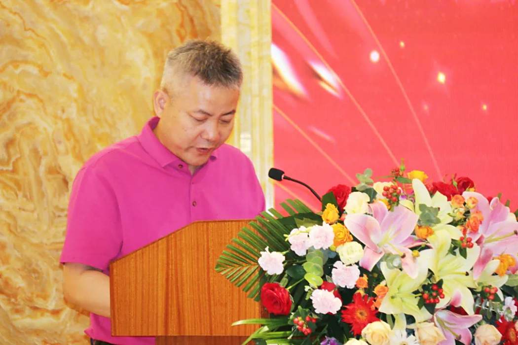 杜建軍(超頻三董事長,董事) 杜建軍(超頻三董事長,董事)