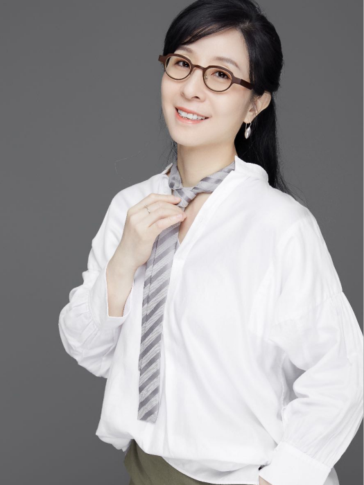 洪亞妮 洪亞妮