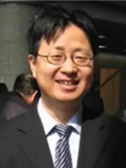 崔學哲(美國催眠師協會(NGH)註冊催眠訓練導師) 崔學哲(美國催眠師協會(NGH)註冊催眠訓練導師)