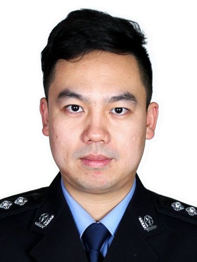 劉碩(四川省成都市成華區公安分局副分局長) 劉碩(四川省成都市成華區公安分局副分局長)