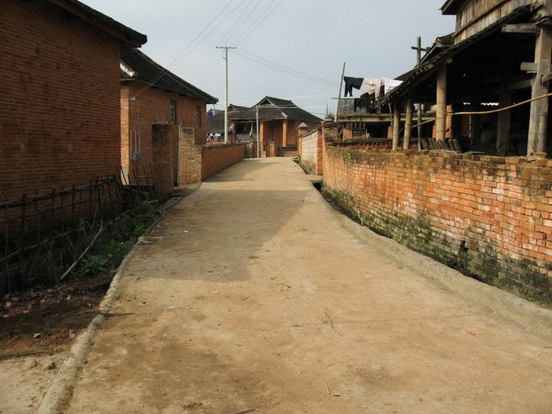 曼賀弄村 曼賀弄村