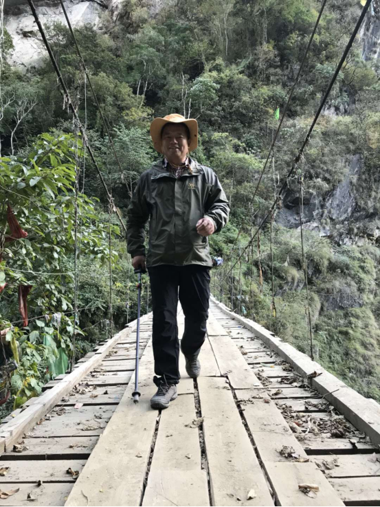 2017年12月前往多卡村途中的步行吊橋