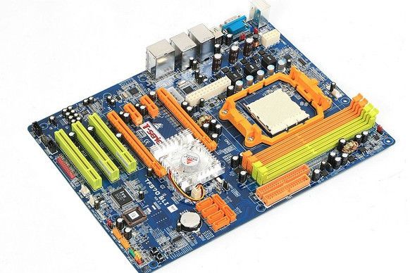 映泰TF570 SLI 映泰TF570 SLI