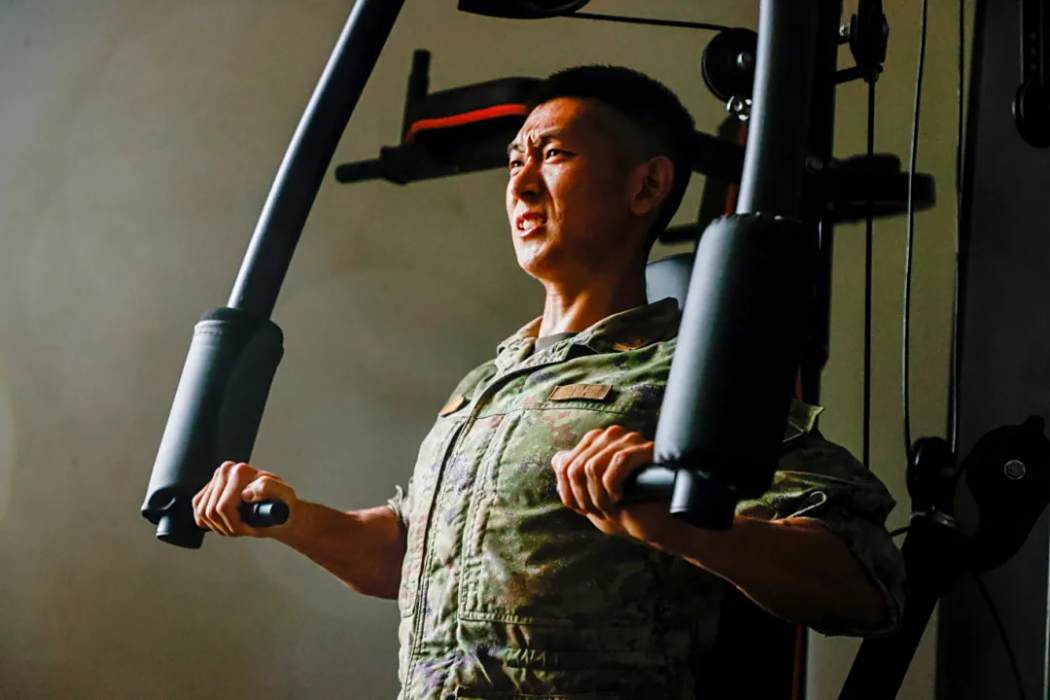 張志峰(第72集團軍某旅“堅守英雄連”班長) 張志峰(第72集團軍某旅“堅守英雄連”班長)