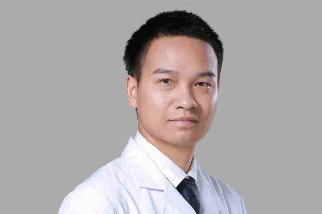 周祥(智媄醫療美容門診部執業醫師) 周祥(智媄醫療美容門診部執業醫師)