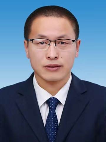 王曉東(內蒙古自治區錫林郭勒盟正藍旗衛健委黨組成員、副主任，疾控局局長)