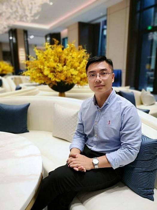 宋昕(海南新陽教育培訓有限公司董事長) 宋昕(海南新陽教育培訓有限公司董事長)