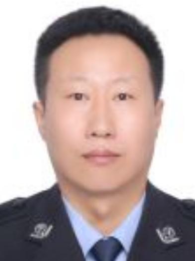孟慶新(內蒙古自治區呼倫貝爾市鄂溫克族自治旗公安局副局長) 孟慶新(內蒙古自治區呼倫貝爾市鄂溫克族自治旗公安局副局長)