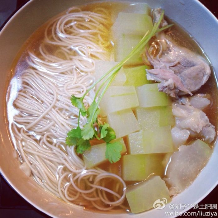 骨湯掛麵 骨湯掛麵