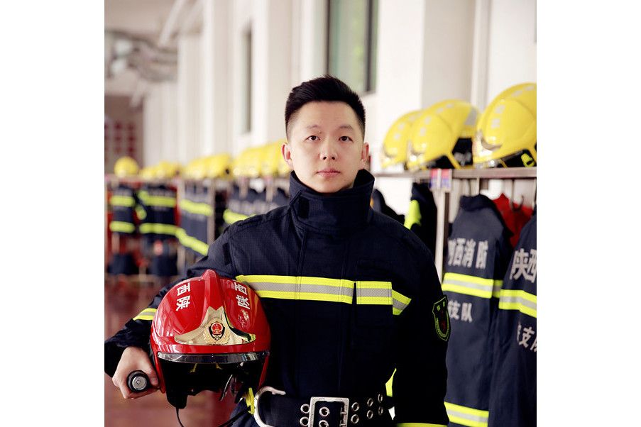 劉坤(漢中市消防救援支隊作戰訓練科專業技術職務) 劉坤(漢中市消防救援支隊作戰訓練科專業技術職務)