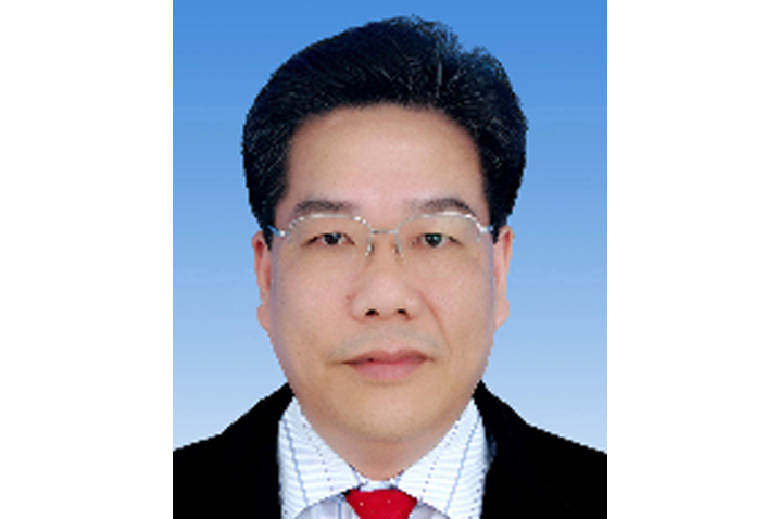 謝慶偉(廣東省仁化縣委常委、丹霞山管委會副書記) 謝慶偉(廣東省仁化縣委常委、丹霞山管委會副書記)