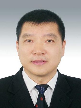 劉文軍(遼寧省瀋陽市遼中區審計局黨組書記、局長) 劉文軍(遼寧省瀋陽市遼中區審計局黨組書記、局長)