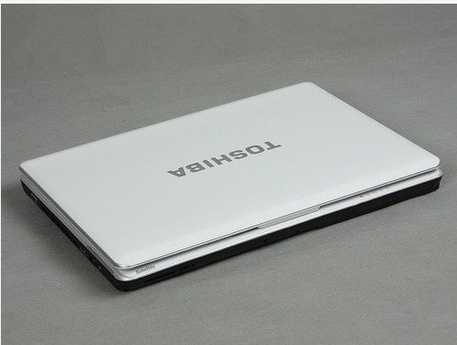 東芝Satellite K27 東芝Satellite K27
