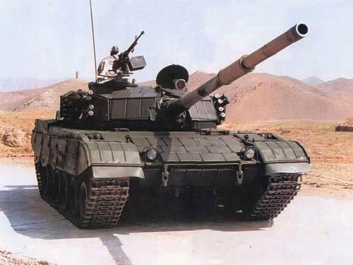 中國85式主戰坦克