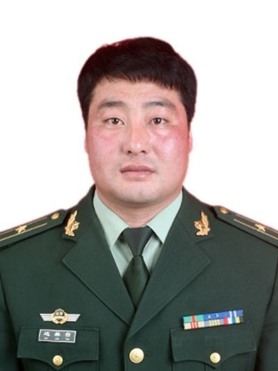 達林台(內蒙古陳巴爾虎旗白音哈達邊防派出所所長) 達林台(內蒙古陳巴爾虎旗白音哈達邊防派出所所長)