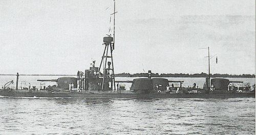蘇聯的斯維爾德洛夫號淺水重炮艦