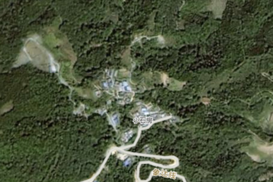 小石房村(雲南省保山市龍陵縣象達鎮象達村下轄村、中國傳統村落)