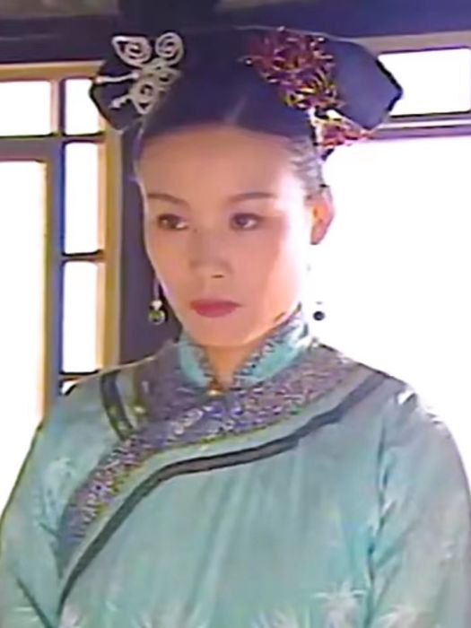 婉兒(古裝電視劇《日落紫禁城》中的角色)