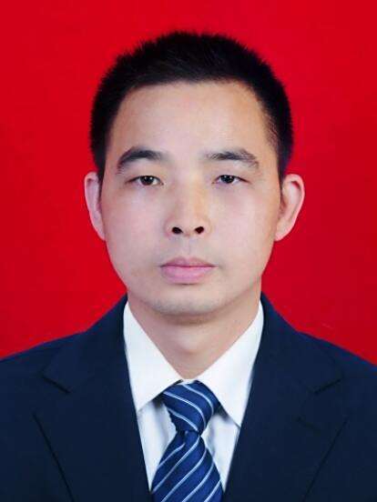 張開強(湖南省懷化市麻陽苗族自治縣鄉村振興局黨組成員、副局長) 張開強(湖南省懷化市麻陽苗族自治縣鄉村振興局黨組成員、副局長)