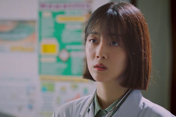 佟向真 佟向真