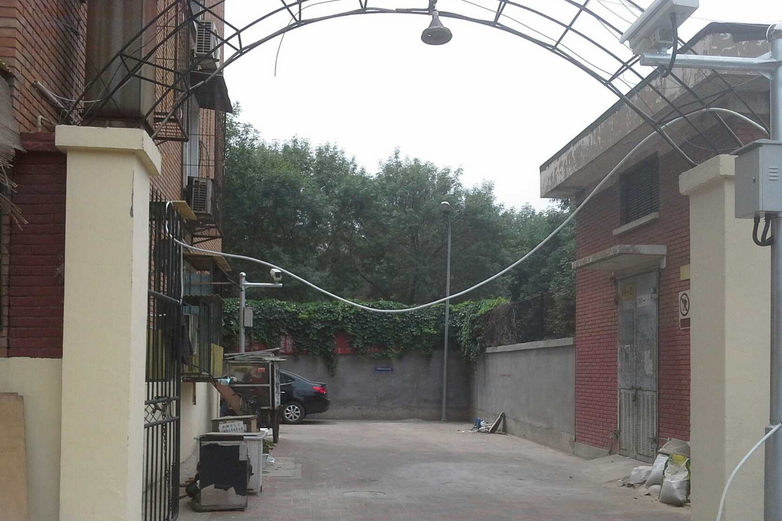 石屏里
