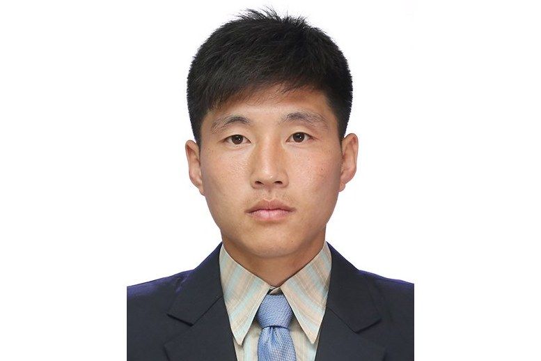 金賢(朝鮮足球運動員) 金賢(朝鮮足球運動員)