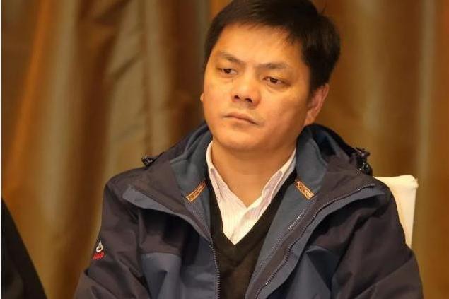 周湘波(湖北省鹹寧市嘉魚縣政府黨組成員、副縣長) 周湘波(湖北省鹹寧市嘉魚縣政府黨組成員、副縣長)
