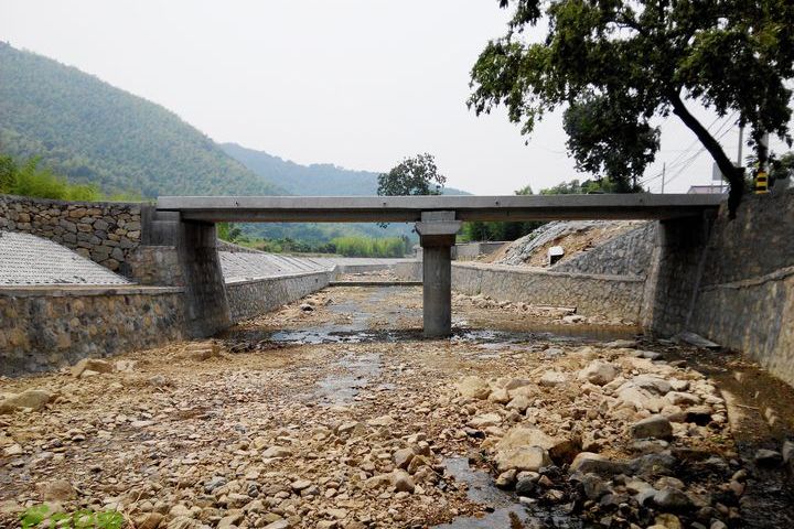 明堂岙村 明堂岙村