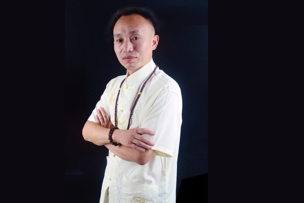 吳金根(全國陶瓷行業技術能手) 吳金根(全國陶瓷行業技術能手)