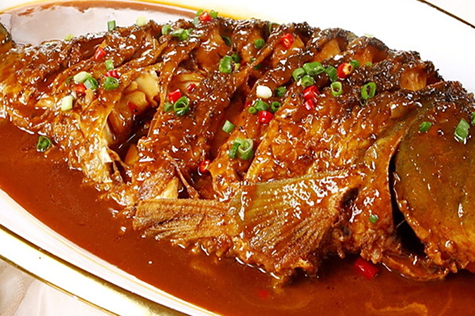 五香鯉魚 五香鯉魚