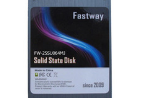 Fastway 2.5寸SATA+USB 64GB MLC Fastway 2.5寸SATA+USB 64GB MLC