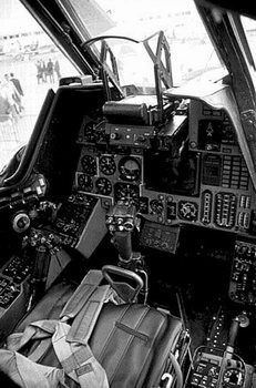 米-28 飛行員座艙