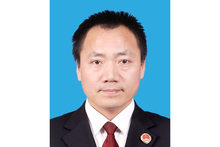 丁勇(徐州鐵路運輸檢察院政治處主任) 丁勇(徐州鐵路運輸檢察院政治處主任)