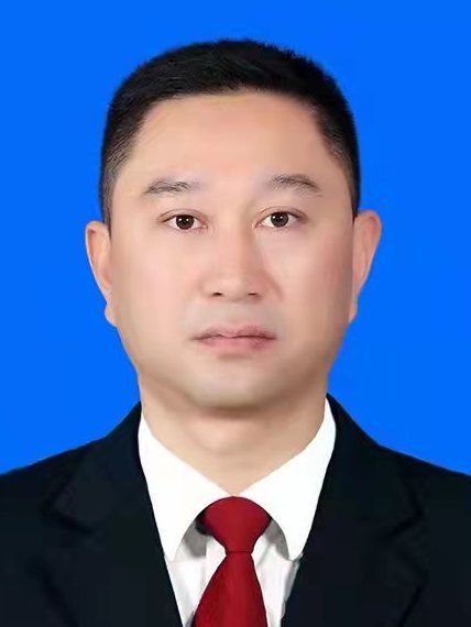 陳軒(貴州省仁懷市投資促進局黨組書記、局長) 陳軒(貴州省仁懷市投資促進局黨組書記、局長)