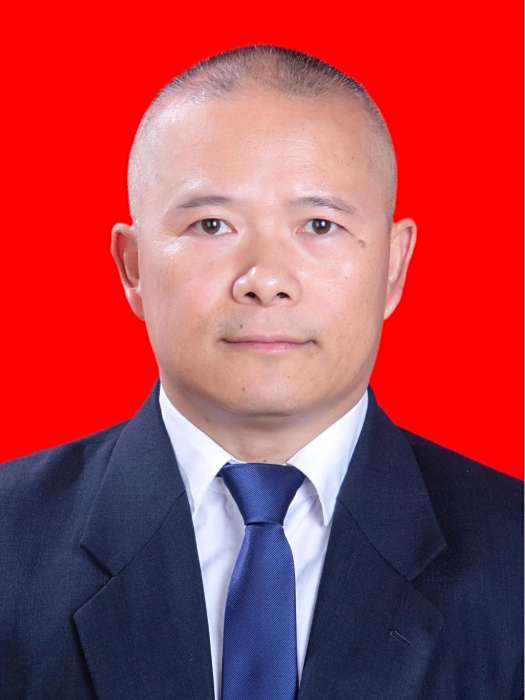 劉竹(四川省眉山市東坡區機關事務服務中心副主任) 劉竹(四川省眉山市東坡區機關事務服務中心副主任)