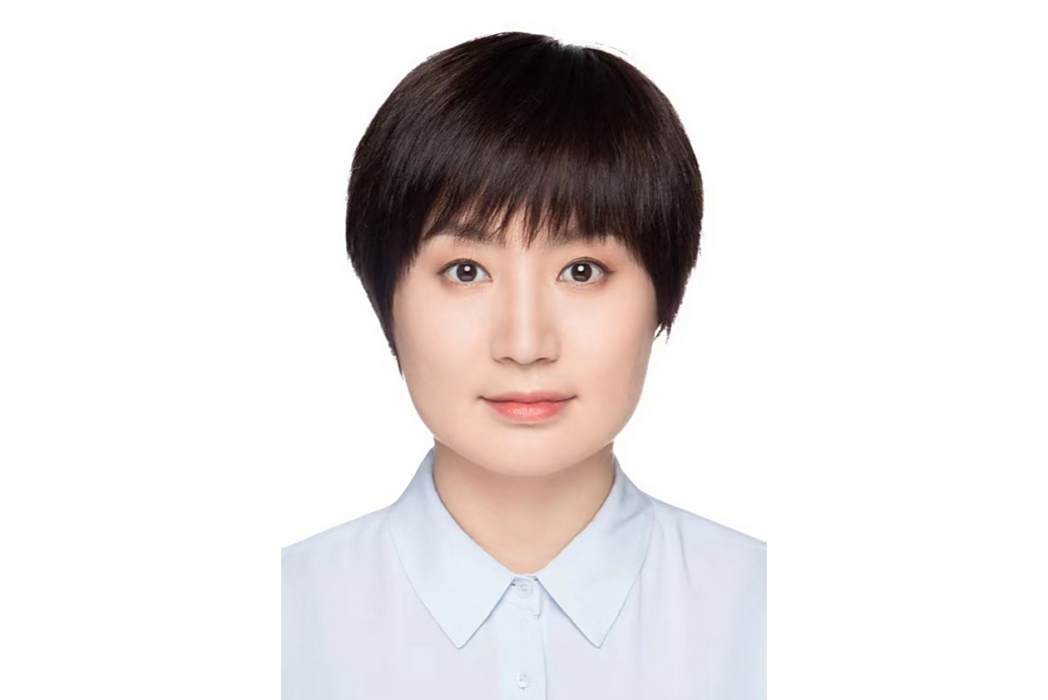 王瑩瑩(同濟大學馬克思主義學院教師) 王瑩瑩(同濟大學馬克思主義學院教師)